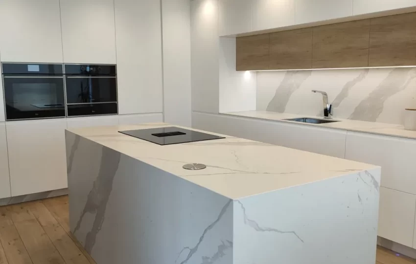 Encimeras de ultracompacto en cocinas