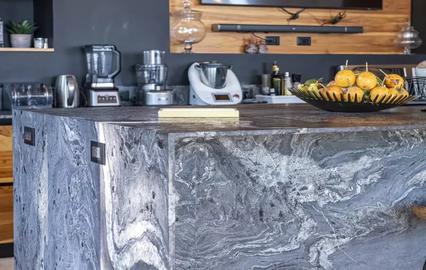 3 Beneficios de Usar Granito Exótico Matrix en Encimeras de Cocina