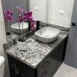 Diseñar baños de lujo con mármol y granito