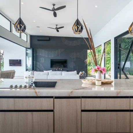 Instalación de Encimeras de Cuarcita translúcida en Osa, CR