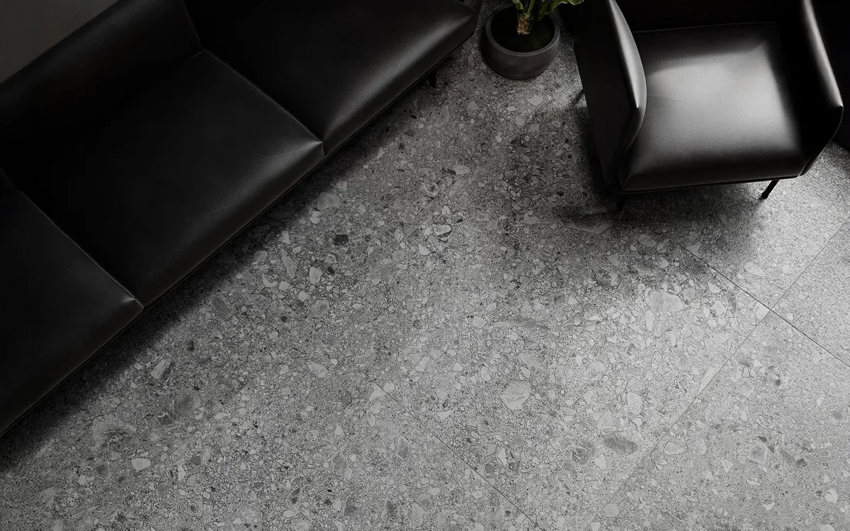 Granito en espacios comerciales de alto tránsito